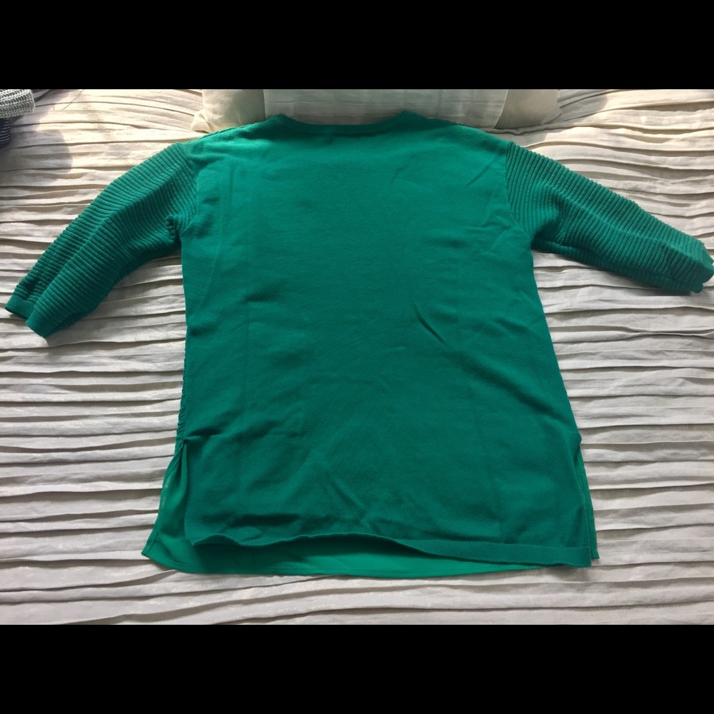 Sweater - Picture 4 of 4